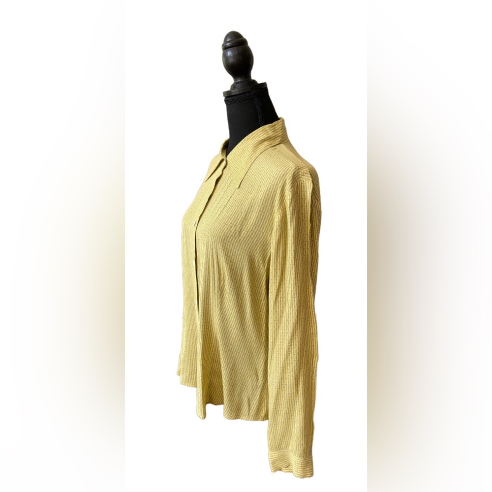 L. L. Bean: Yellow and Gray 100% Rayon Pattern Button Down Shirt - Picture 15 of 17